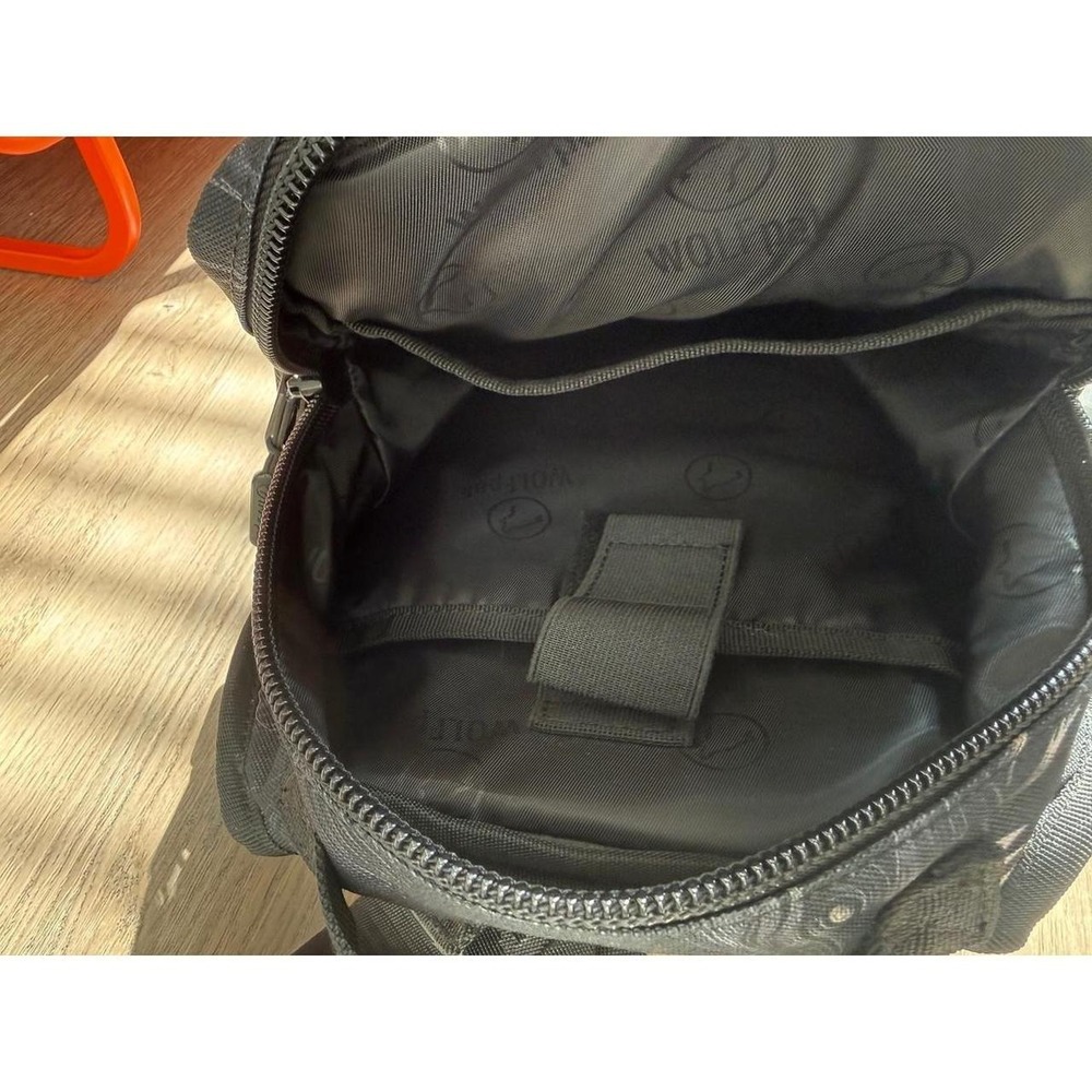 Wolfpak 9L Sling Bag Black Grey Pattern Tactical Gym Everyday Carry Bag - Picture 5 of 6